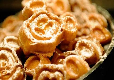 its international waffle day where to find mickey waffles at disney
