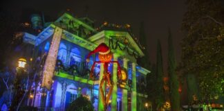 Haunted Mansion Holiday at the Disneyland Resort