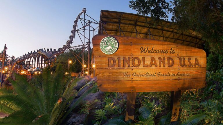 DinoLand’s Final Days: What to Experience Before It Closes