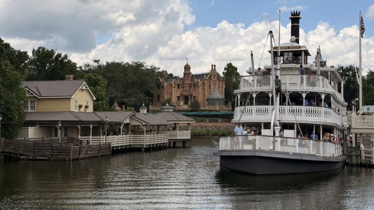 Tom Sawyer Island and Liberty Square Riverboat Officially Closed at Magic Kingdom