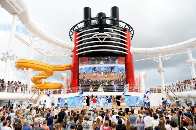 Dreaming of the Disney Wish? Find Your Perfect Cruise Here!